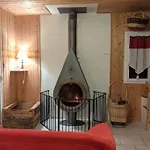 Petite Maison Au Calme Avec Vue Magnifique ! *