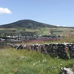 Petite Maison Au Calme Avec Vue Magnifique !