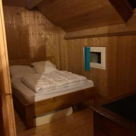 Petite Maison Au Calme Avec Vue Magnifique ! * ル・シャンボン・シュル・リニョン